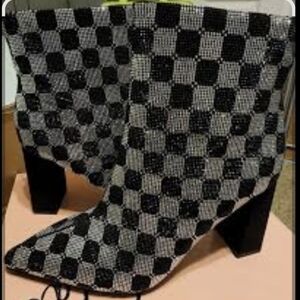 Stylish Black and Silver Women's Ankle Boots